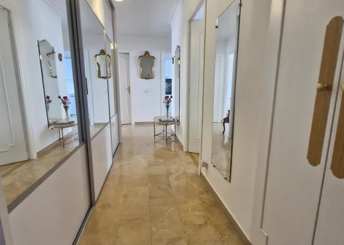 Juan-les-pins Centre Апартаменты *